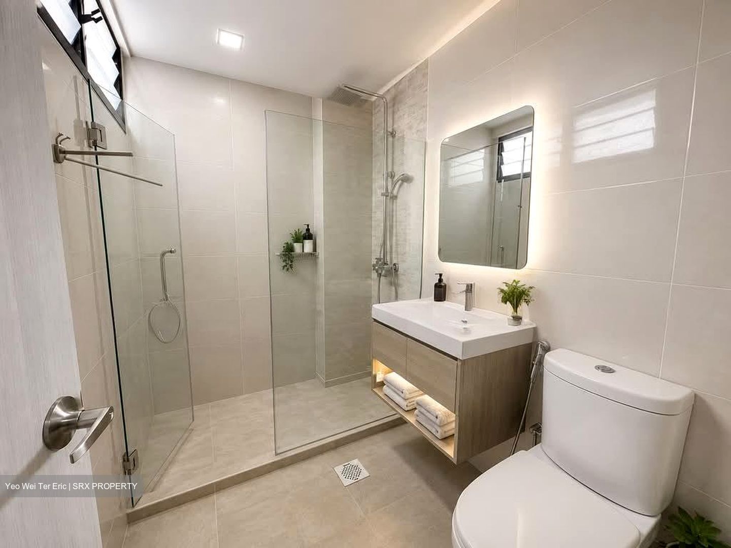 Hillcrest Arcadia (D11), Condominium #569798261